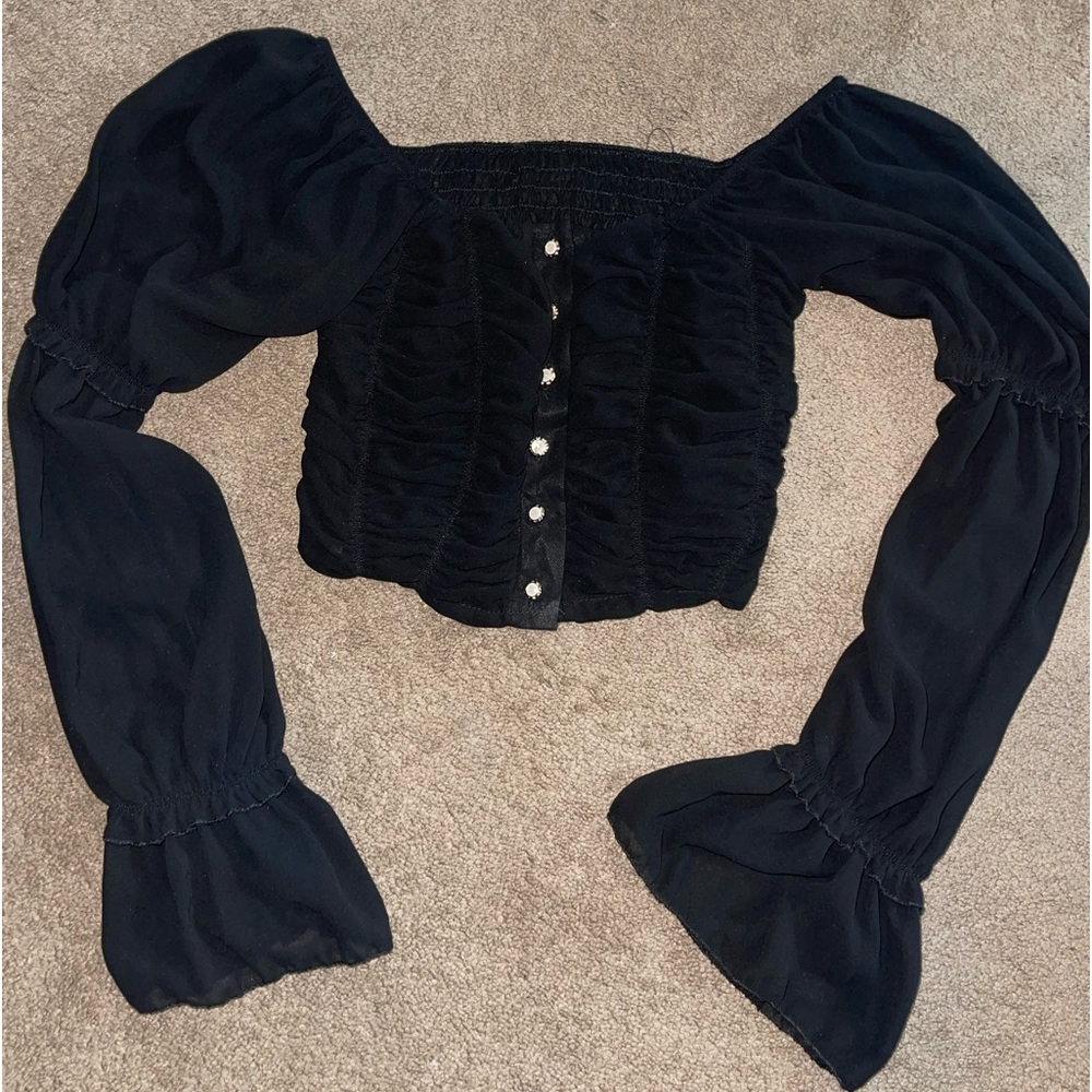 Black scrunched crop top